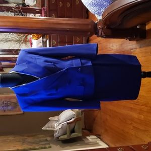 Beautiful blue suit.